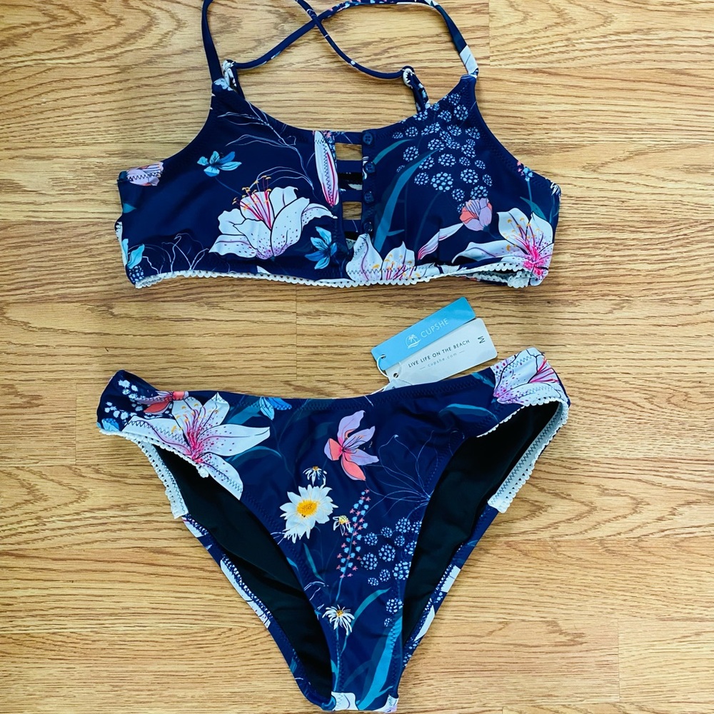 🌺 Cupshe floral bathing suit